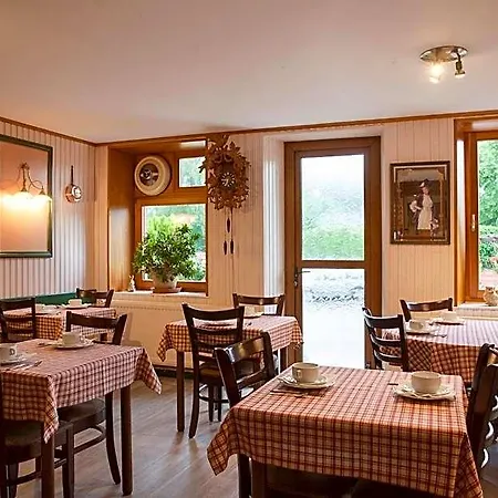 Logis Restaurant Neuhauser Hotel La Broque
