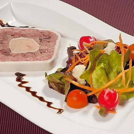 Hotel Logis Restaurant Neuhauser