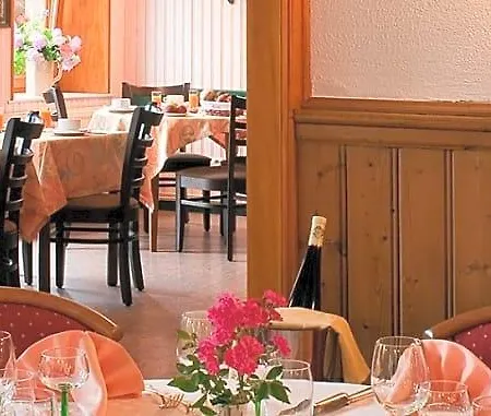 Logis Restaurant Neuhauser Hotel La Broque