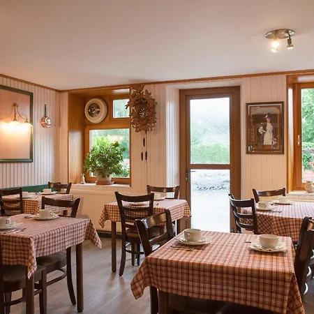 Logis Restaurant Neuhauser La Broque